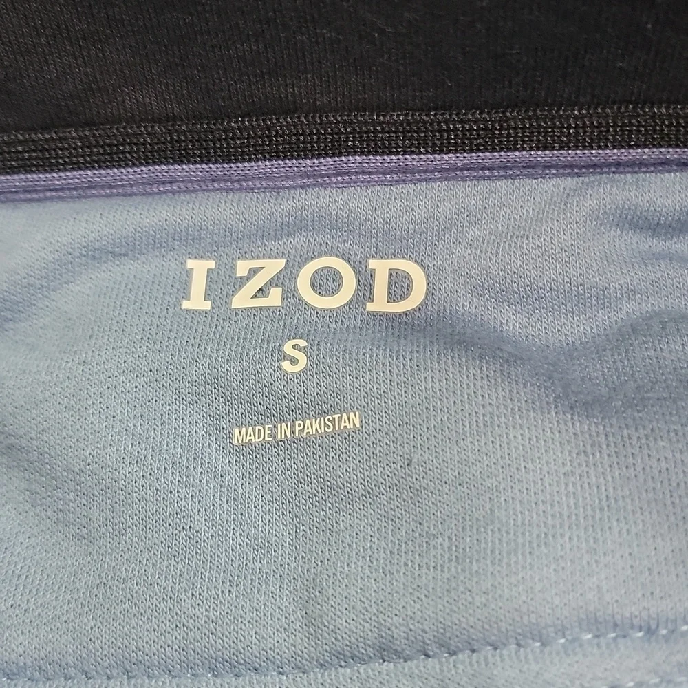 Izod NWT Size Small Men's Stylish Sweater in Navy and Light Blue Blazer